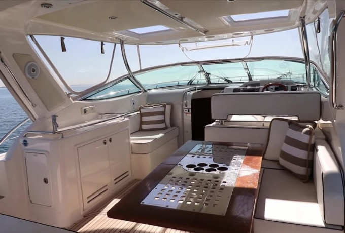 Riviera Sport Cruiser M400 Avalon photo 6