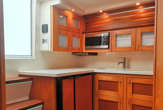 Riviera Sport Cruiser M400 Avalon photo 4