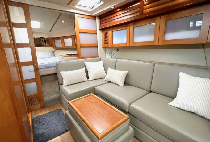 Riviera Sport Cruiser M400 Avalon photo 3